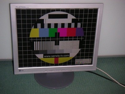 LG Flatron L1915SS 19'' TFT Monitor matt VGA VESA Standfuß 1280 x 1024 VESA