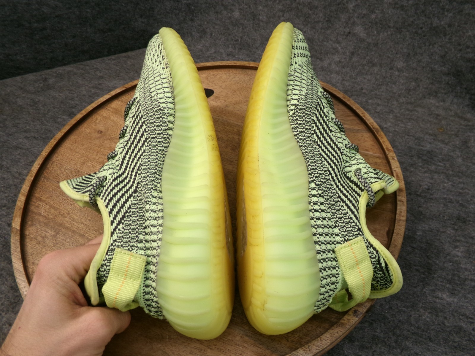 adidas Yeezy Boost 350 V2 Yeezreel Men's Size 11 FW5191 Primeknit Kanye Sneaker thumbnail 6