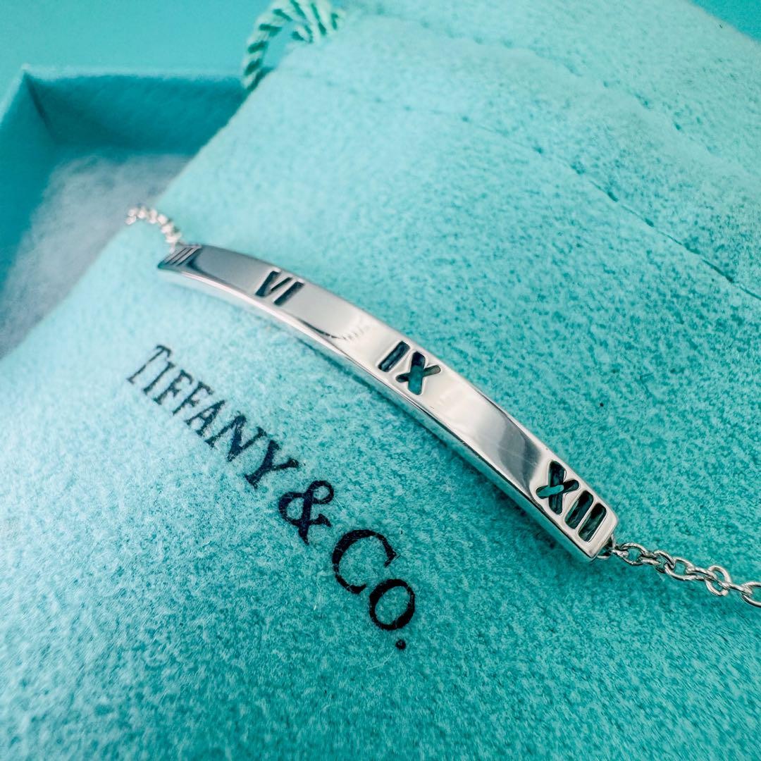 Tiffany & Co Atlas Bar Bracelet Mirror Finish Rare Vintage Jewelry