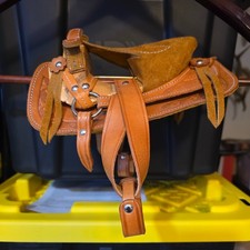Sillín de cuero ámbar Albarda Charra vintage de vendedor hecho en México muestra 8"