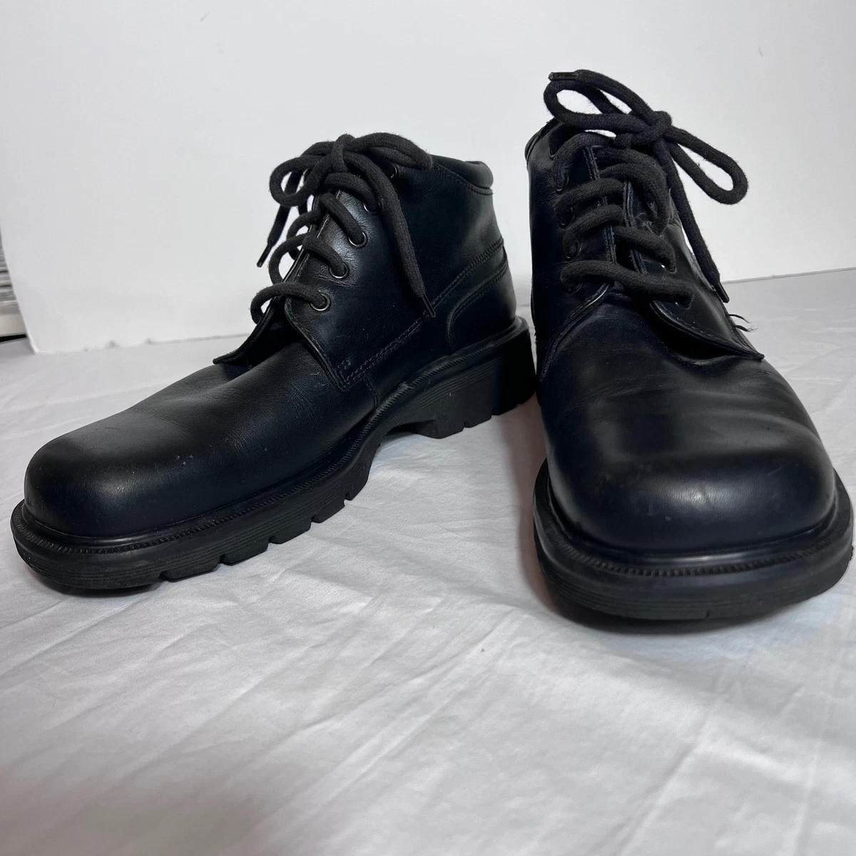 Dr. Martens Men display picture 2