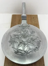 Vintage Everlast Hand Forged Metal Silent Butler For Ashtrays Or  Crumb Cleanup 