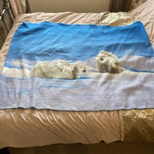 Blue Blanket With Polar Bears On Both Sides Size 148 Cm L 112 Cm W