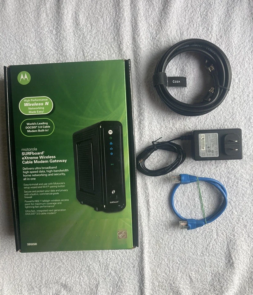 Motorola SBG6580 SURFboard (eXtreme 3.0) Wireless Cable Modem, handles 300 mbs - Image 2 of 4