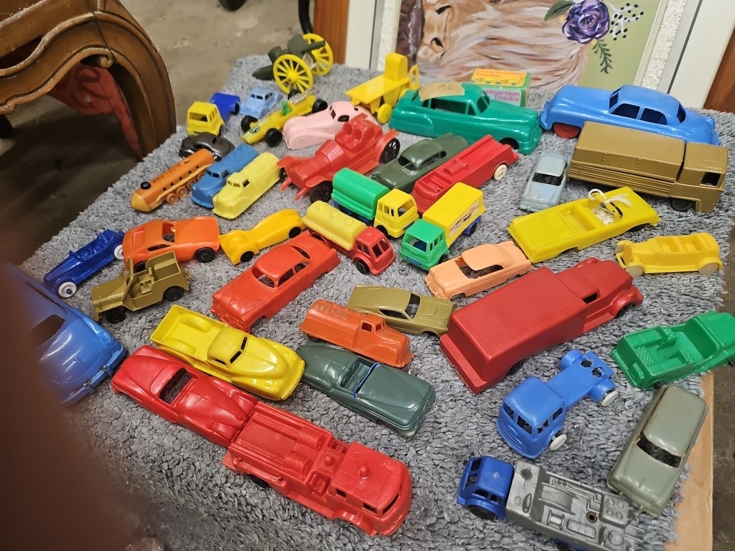 🚗 30+ Antique plastic vintage toy car truck Renwal MAR Gas Firetruck