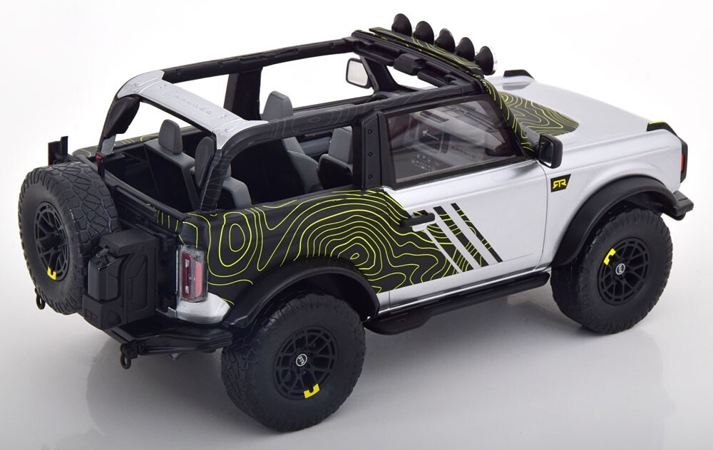 ミニカー GT SPIRIT 1/18 2022 Ford Bronco RTR GT Spirit Ford Bronco by RTR 2022 Grey metallic LE500 1/18