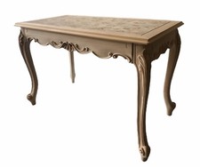 SCRIVANIA SCRITTOIO  CLASSICA BAROCCO  GREZZA  O LUCIDATA IN PRONTA CONSEGNA .