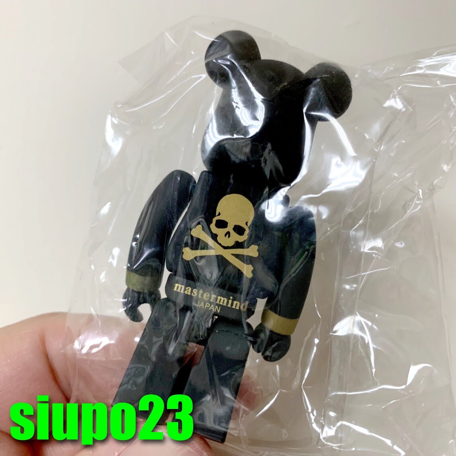 Medicom 100% Bearbrick ~ SENSE x Mastermind Japan x A Bathing Ape Be@rbrick  2012