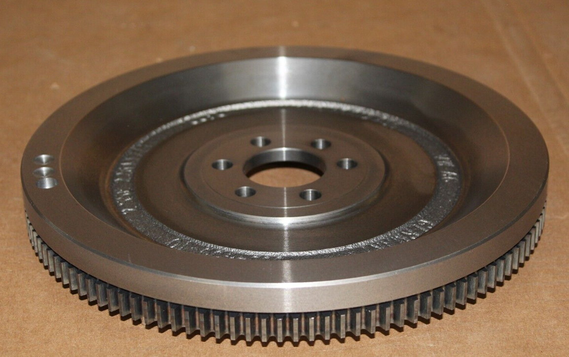 AUDI A1 8X Schwungrad 03C105269K NEU ORIGINAL | eBay