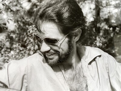 Bn Photograph 8x10 1970's Handsome Hunk Hairy Chest Sunglasses Close Up POV Man
