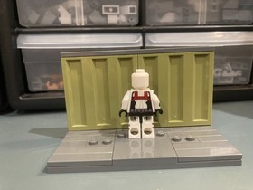 LEGO Marvel Deadpool Minifigure From 6866 white (New custom)