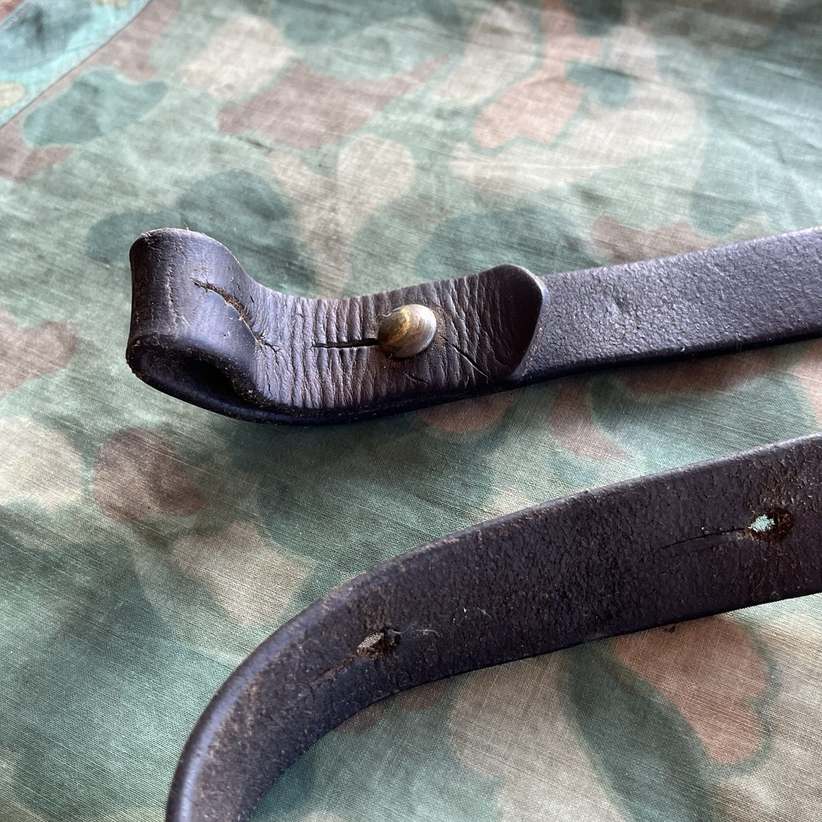 Original Yugo Yugoslavian Mauser M24/47 Leather Sling W/ Buttons Used #9