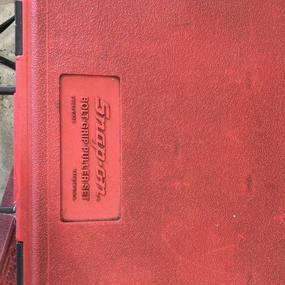 Snap-On Bolt Grip Puller Set with Case PB54A. Used But Complete. Good Condition