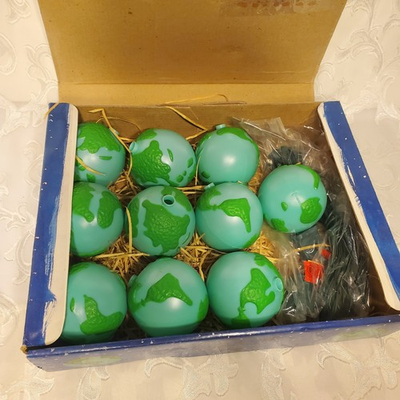 #ad Vintage 1991 Global Lite Primal Lite Earth Light set 14 ft NIB $16.00