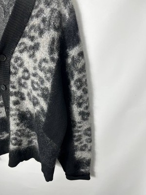 Y-3 adidas レオパード柄 カーディガン Y-3 adidas レオパード柄 カーディガン Y-3（ワイスリー）の「U