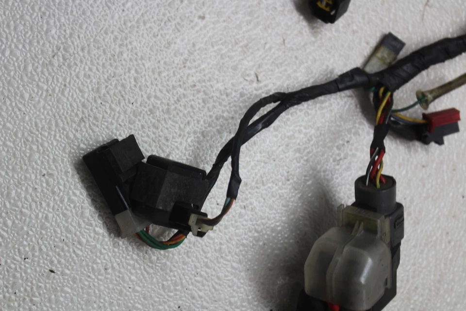 SUZUKI BANDIT 1200 GSF1200S 1997-2000 ARNÉS DE CABLEADO MOTOR TELAR DE CABLE Foto 4 de 4