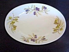 Effetti Handmade In Italy 14" Ceramic Severing Bowl Olives Cream Green Black WOW