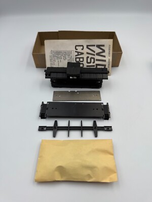HO Athearn 5360 Wide Vision Caboose Kit. Undecorated.  OOP, NIB.