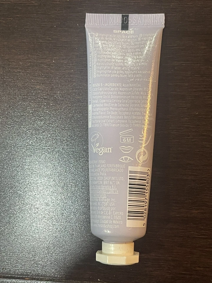 The Body Shop Out For Love Highlighter Space - Image 2 of 4