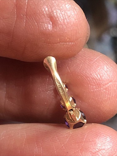 26. 10KT HAB Yellow Gold Three Graduated Amethyst Leverback Earrings 0.7g, 1/2" - Picture 14 of 15