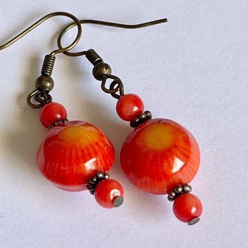 Vintage Art Glass Bead Earrings Coral Red Orange Hand Made Bronze Plated - Picture 13 of 17