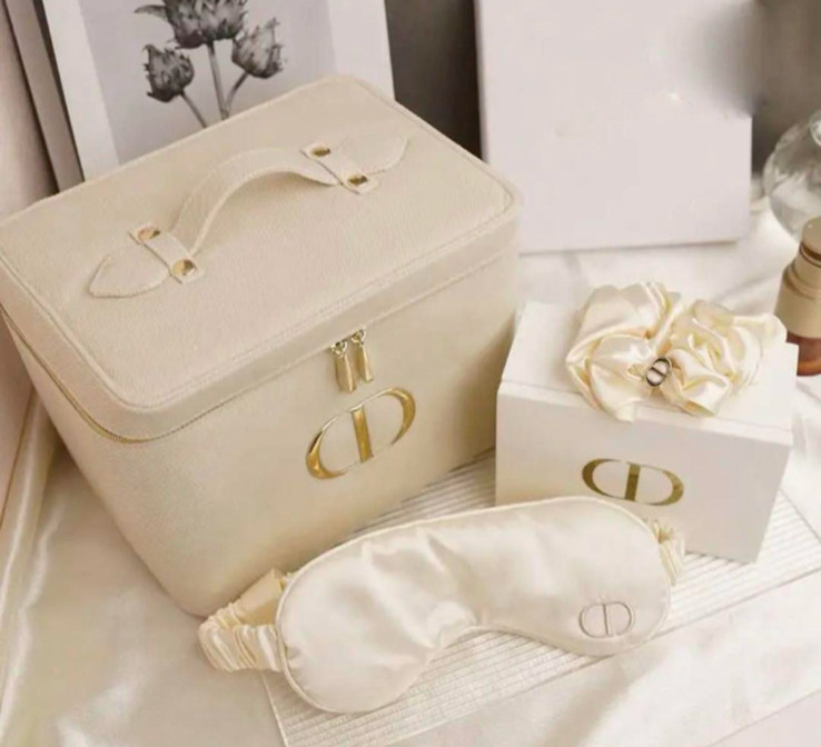 Estuche de tocador de belleza Dior Cosme conjunto de 4 estuche de maquillaje Dior