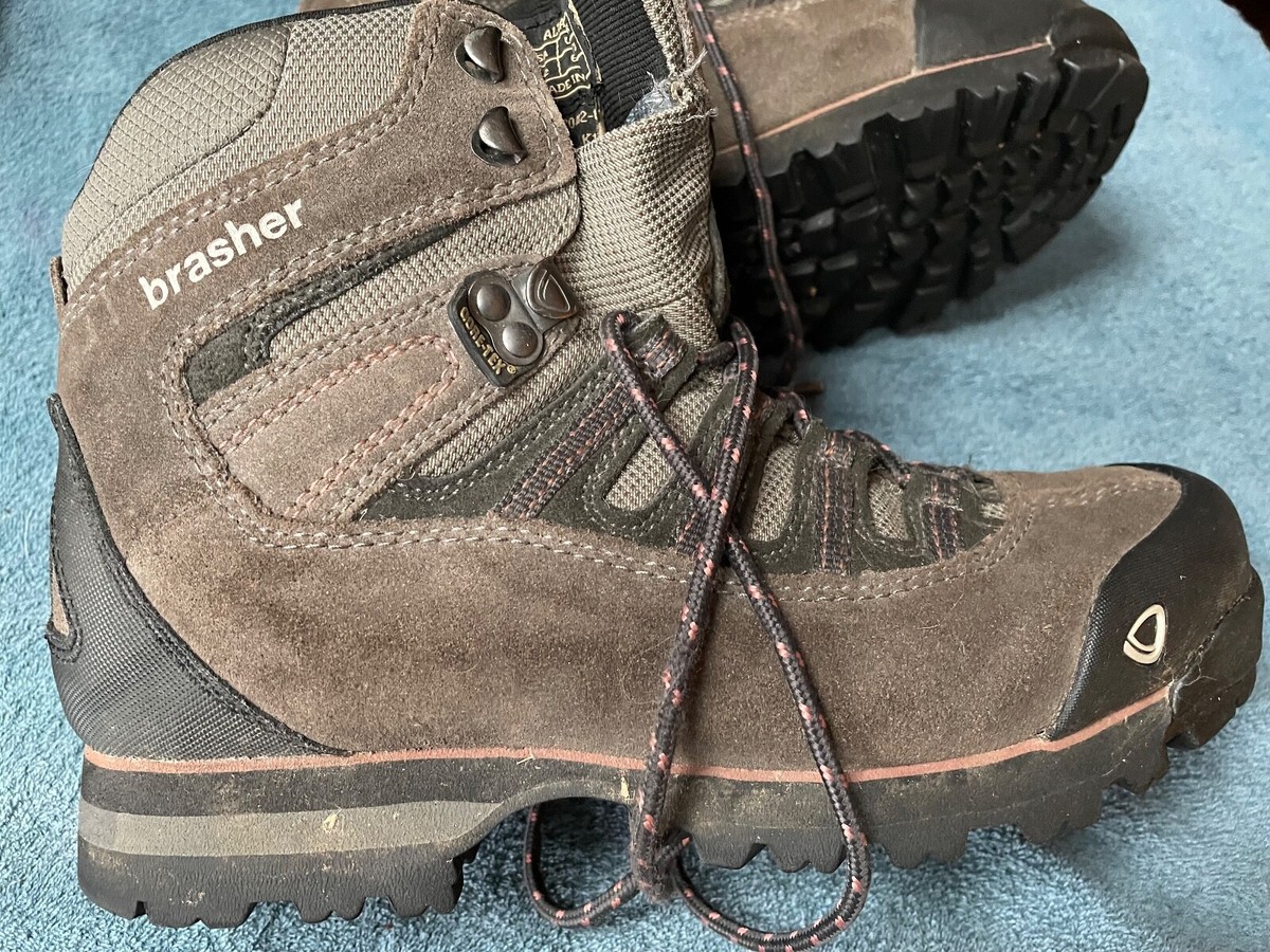 BRASHER Altai GTX Ladies Hiking Boots Worn once UK