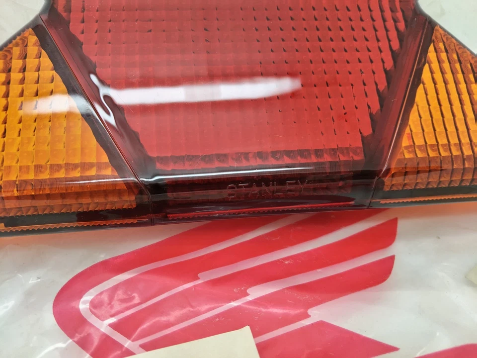 Honda Hx135 Super Sprint Flighter Smoke TailLamp Lense 33072-km7-791 Genuine.Nos - Image 3 of 4