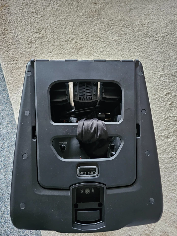 JBL EON ONE kompaktes tragbares PA-System - Bild 4 von 4