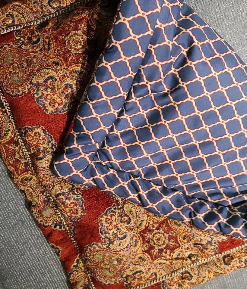 Комплект из 3 одеял F/Q CROSCILL Sebastian SHAMS медальон красная синяя решетка - Изображение 3 из 3