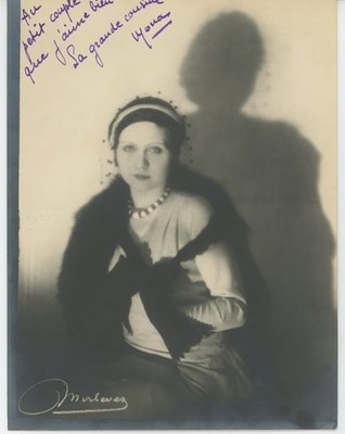 Autographed photo of actress Mona Dol..format 17/23''