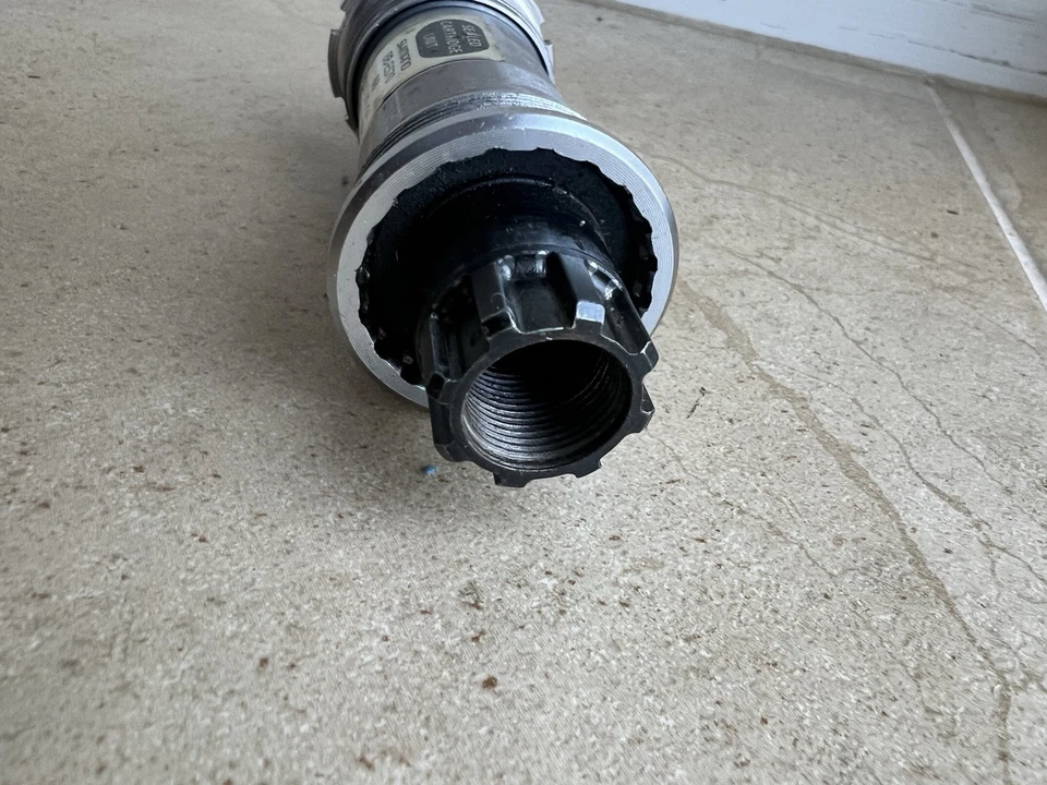 Shimano BB-ES70 Bottom Bracket Octalink V2 BSA Thread 68x113mm Spindle MTB - Image 3 of 4