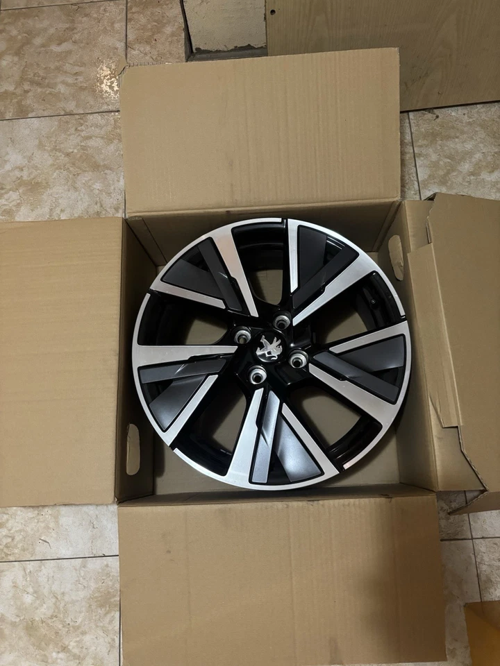 cerchi 17 peugeot 208 - Immagine 4 di 4
