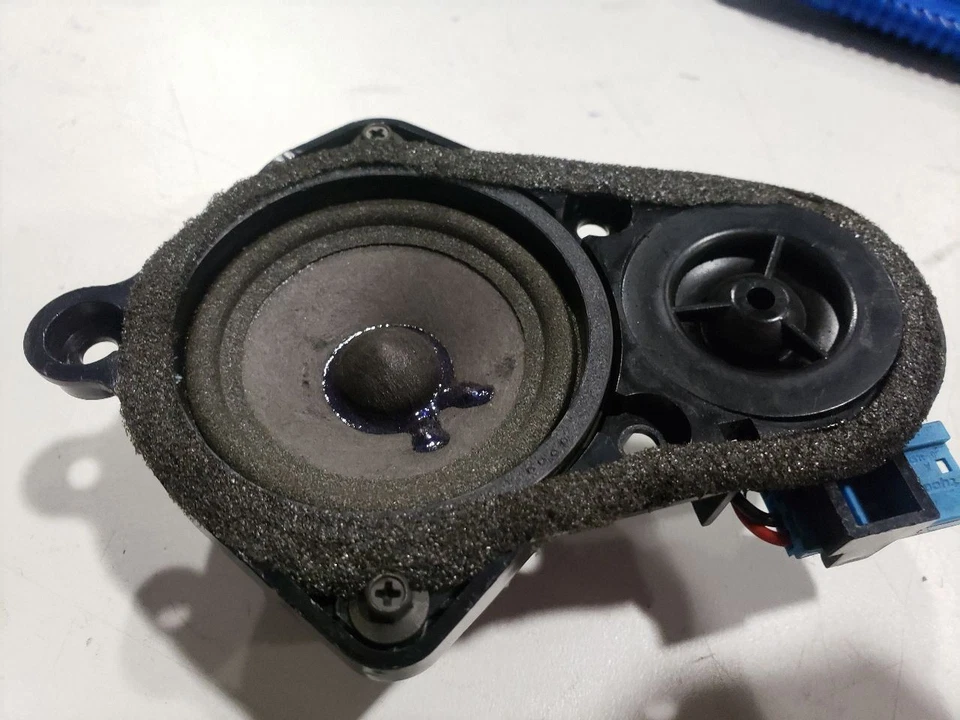 Front Door Harman HK Tweeter - 2001 BMW 330CI E46 M54 - OEM 8374698 - Image 3 of 4