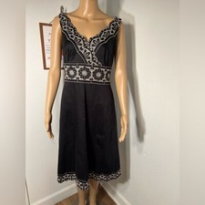 Ann Taylor,4, embroidered Black sleeveless midi dress with deep V front and back