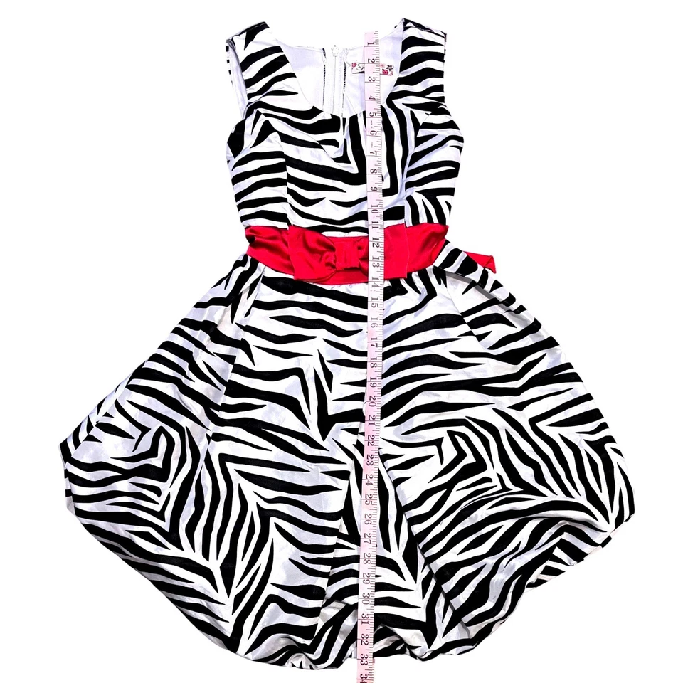 Vestido de fiesta con estampado de cebra Speechless rojo lazo cinturón ajuste y acampanado niñas talla 16 Foto 3 de 4