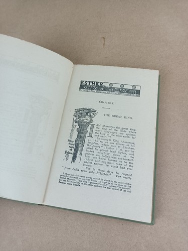 Vintage Esther The Queen By Mildred Duff & Noel Hope Small HC Marshall - Picture 7 of 11