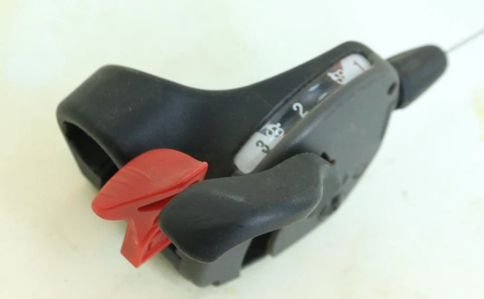 Microshift 3 Speed Left MTB Hybrid Bike Trigger Shifter NEW - Image 4 of 4