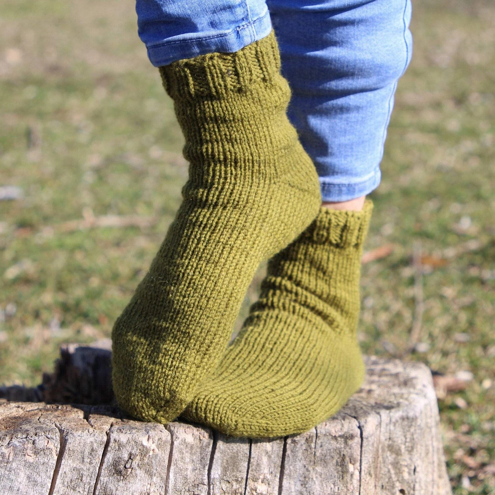 Thick-Knit Casual Wool Socks