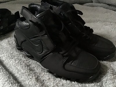 Vintage Nike Elite Shox Bomber Triple Black Mens Size 9.5 Basketball Glue Sepera