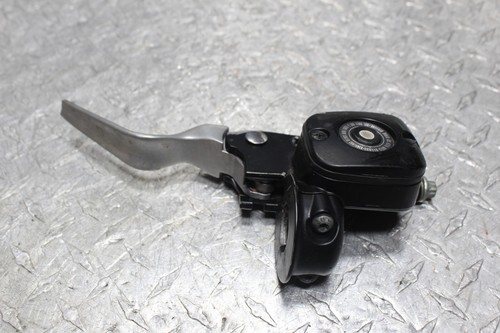 2004 HARLEY-DAVIDSON V-ROD VRSCB FRONT CLUTCH MASTER CYLINDER DAMAGED 41700737