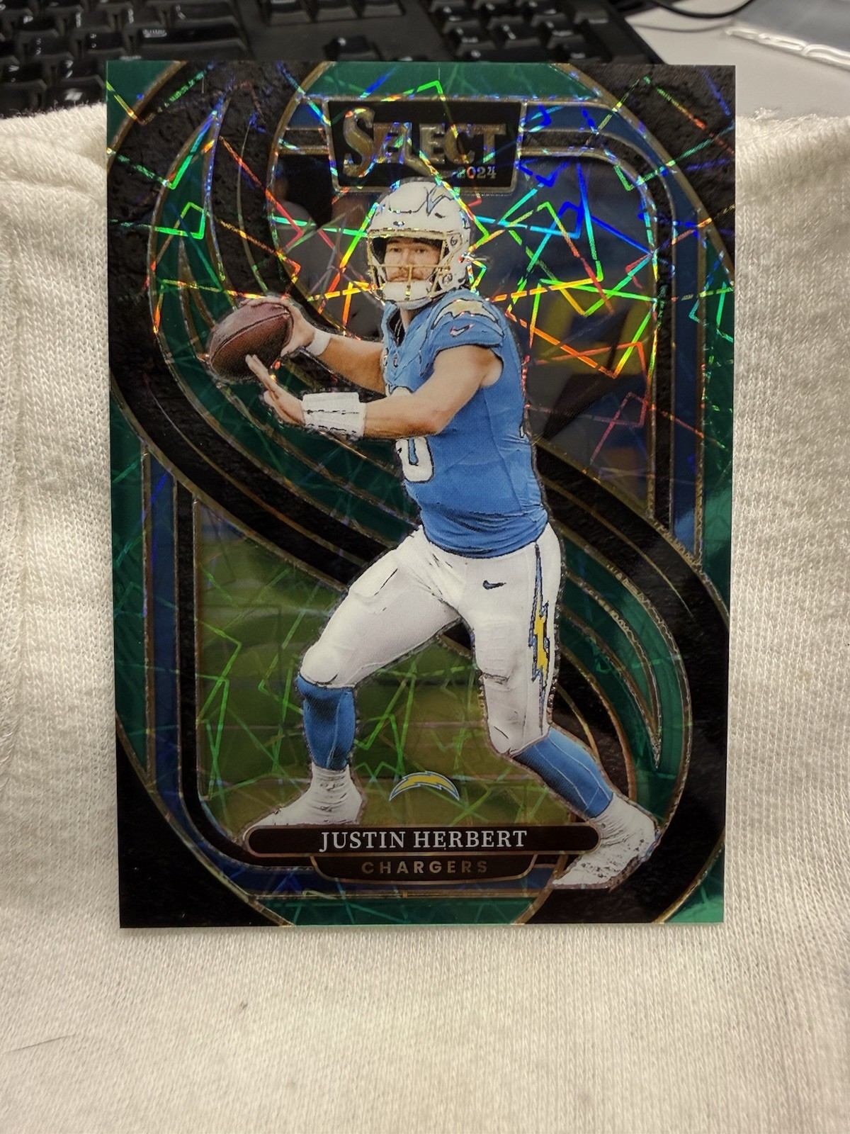 2024 Panini Select Justin Herbert Green Lazer Prizm /5 Chargers QB No. 131