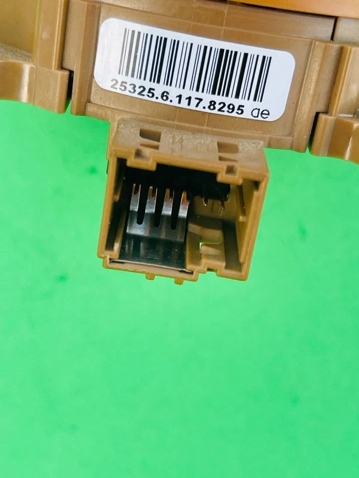 RAM Promaster 1500 2014-2021 Volante Reloj Muelle OEM Foto 4 de 4