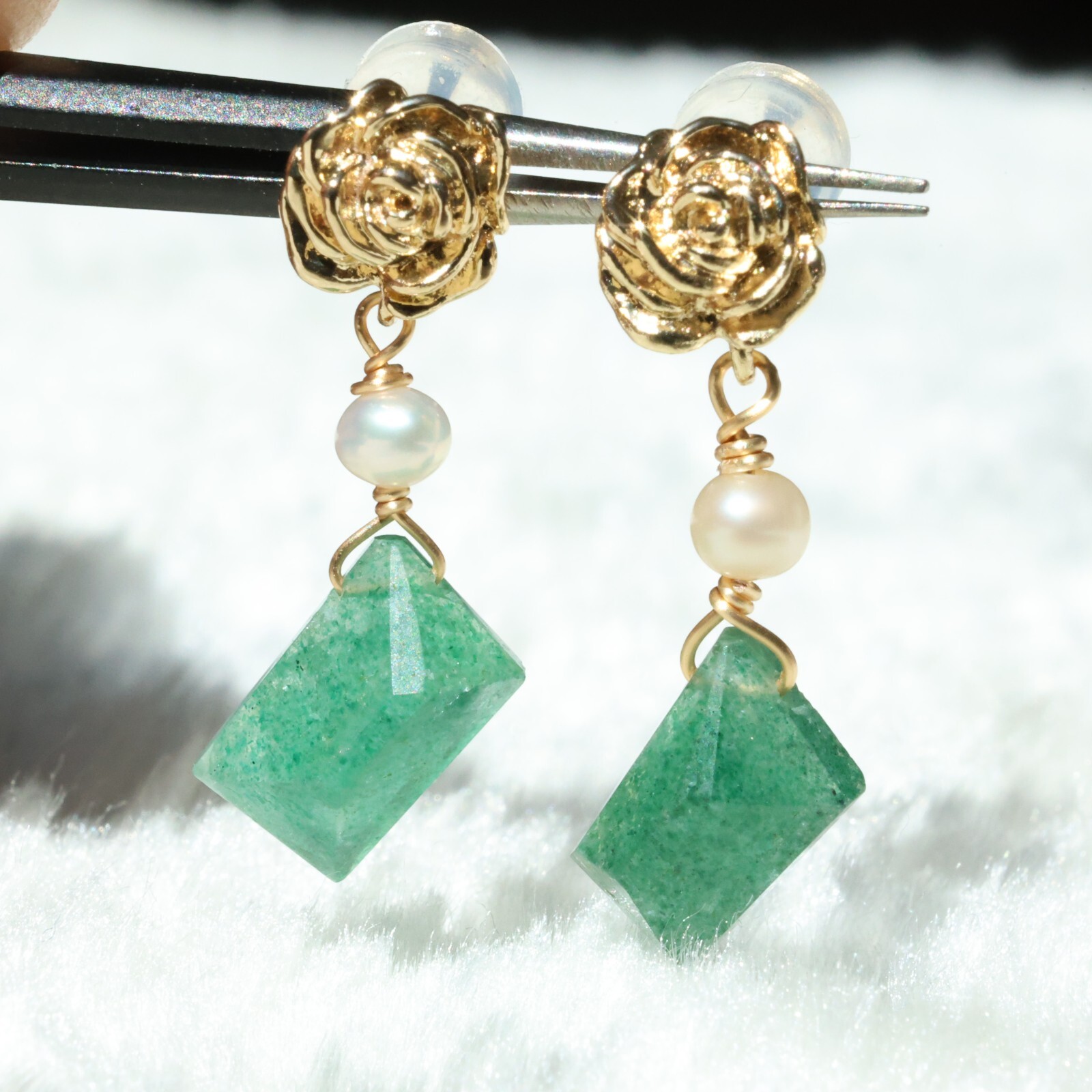 Boucles d'oreilles argent et quartz vert, perle de culture pour vos soirées d'été