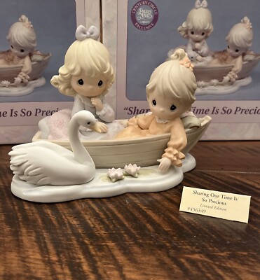 Precious Moments 456349 ''Sharing Our Time Is So Precious'' limited edition New
