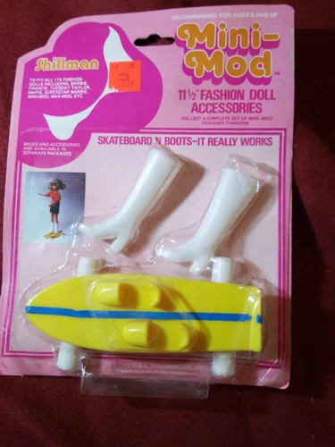 Vintage Shillman Mini Mod SKATEBOARD AND BOOTS 11 1/2 inch Doll Accessories
