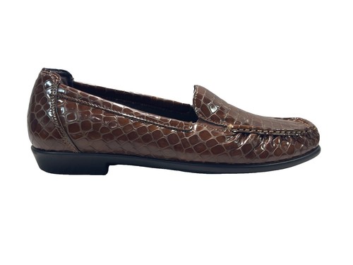 Sas women 9.5 M brown leather adjustable strap tan tripad comfort 