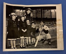 1951 George “Snuffy” Stirnweiss Original 7x9 Newspaper Wire Photo Indians