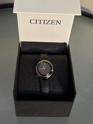 Citizen Eco-Drive Women's Quartz Black Leather Watch Gold Case w/ Box