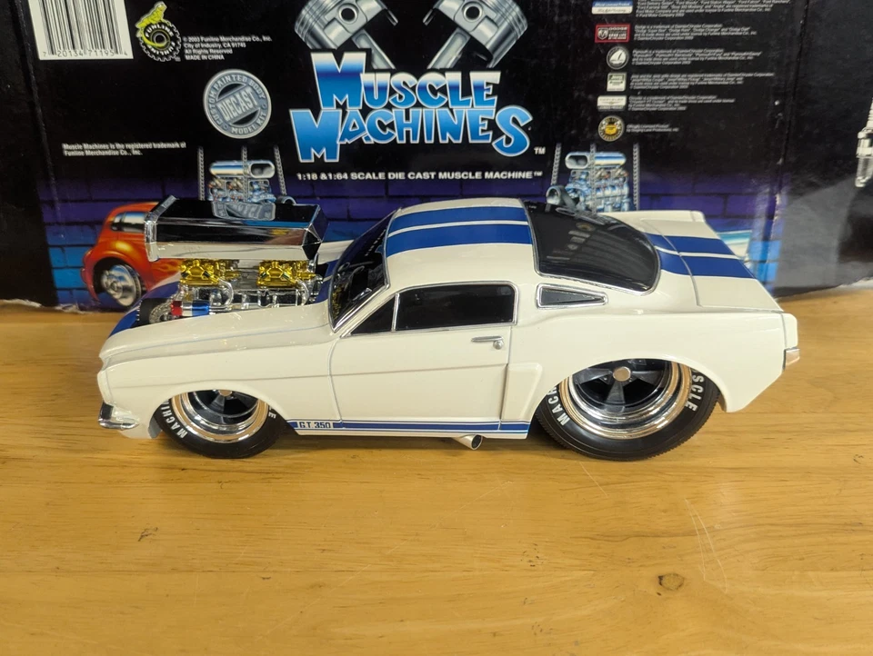 MUSCLE MACHINES 1966 Mustang GT350 Shelby Racecar SLAMMED Custom 1/18 1:18 - Image 2 of 4